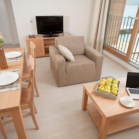 Eol Apartments Viganj Esterno foto