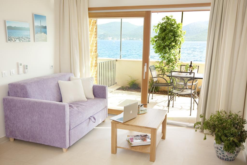 Eol Apartments Viganj Esterno foto