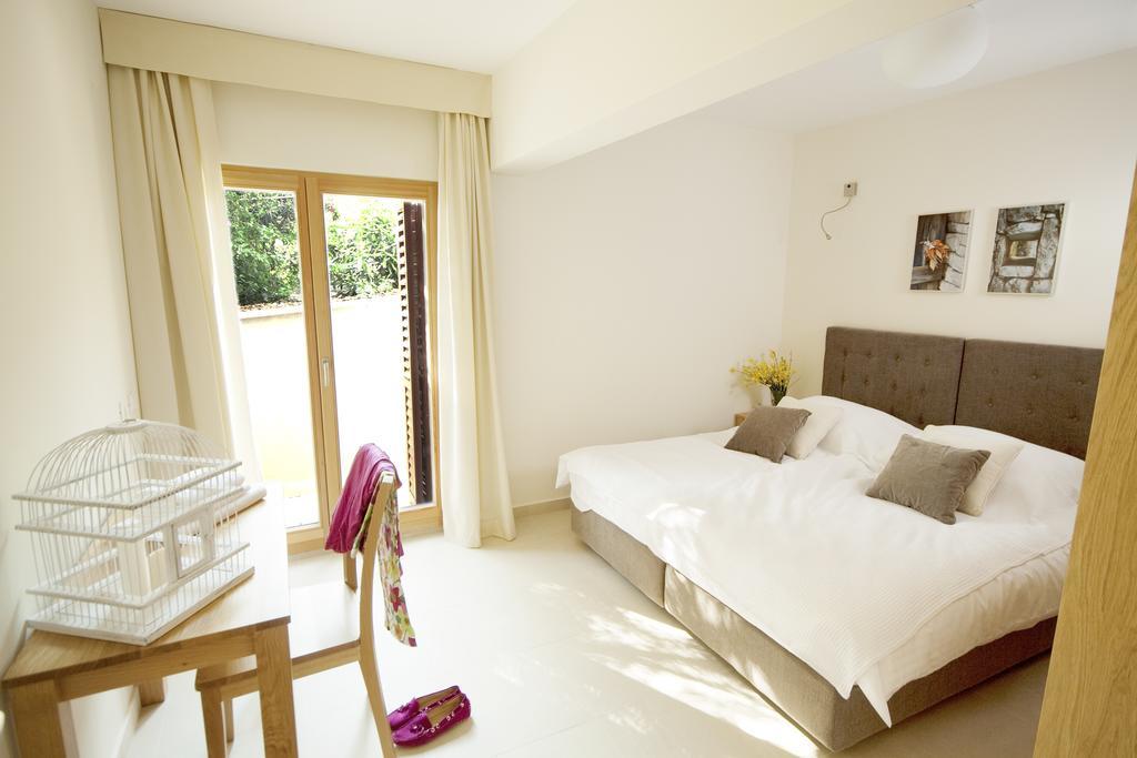 Eol Apartments Viganj Esterno foto