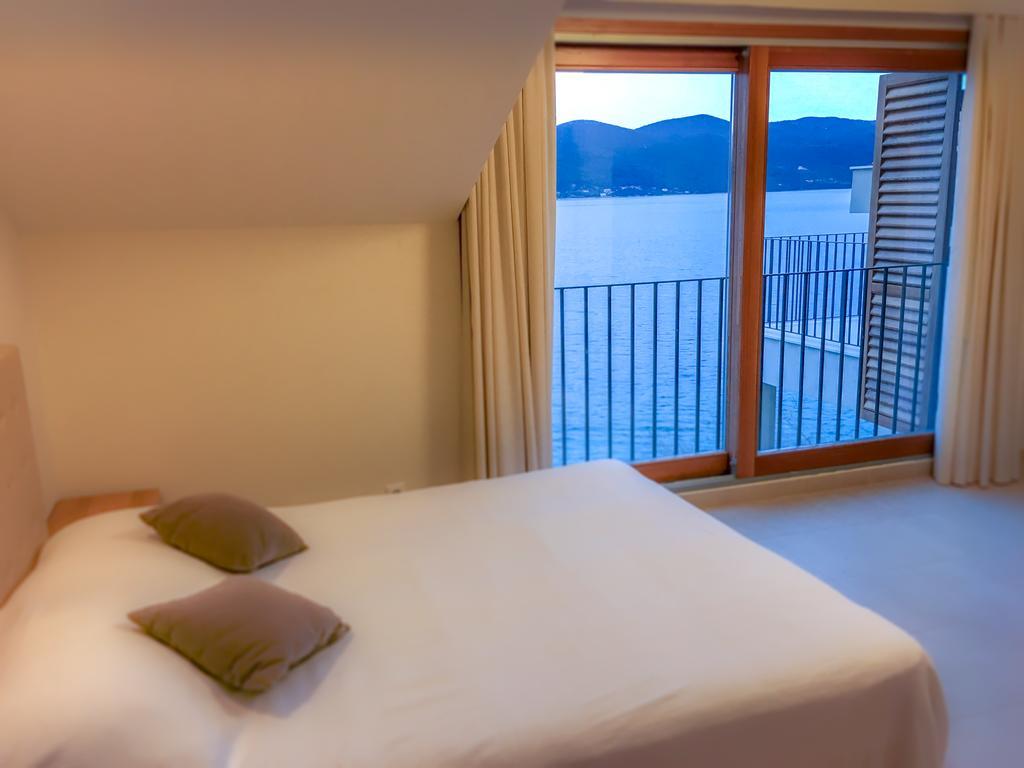 Eol Apartments Viganj Esterno foto